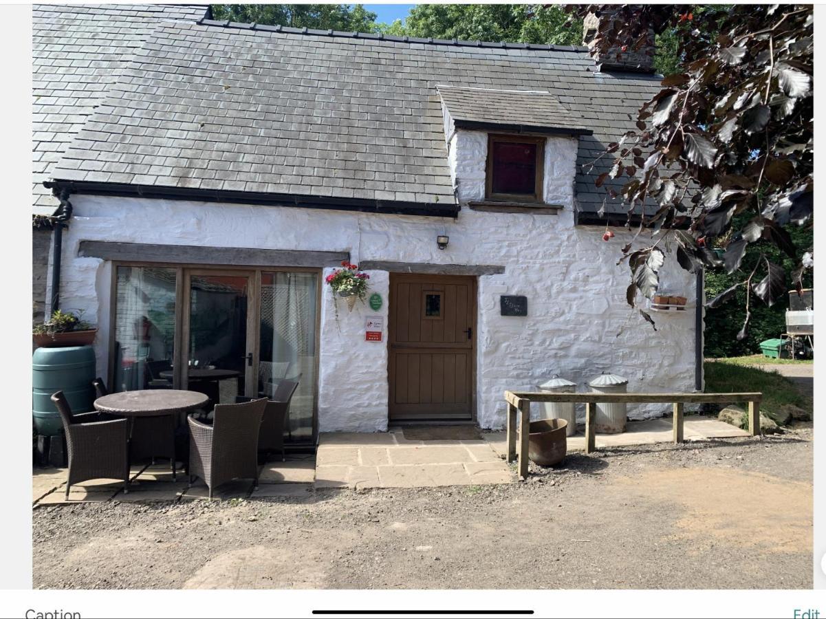 Ty Fferm Hen, Ancient Farmhouse, Coity Bach Talybont-on-Usk Εξωτερικό φωτογραφία